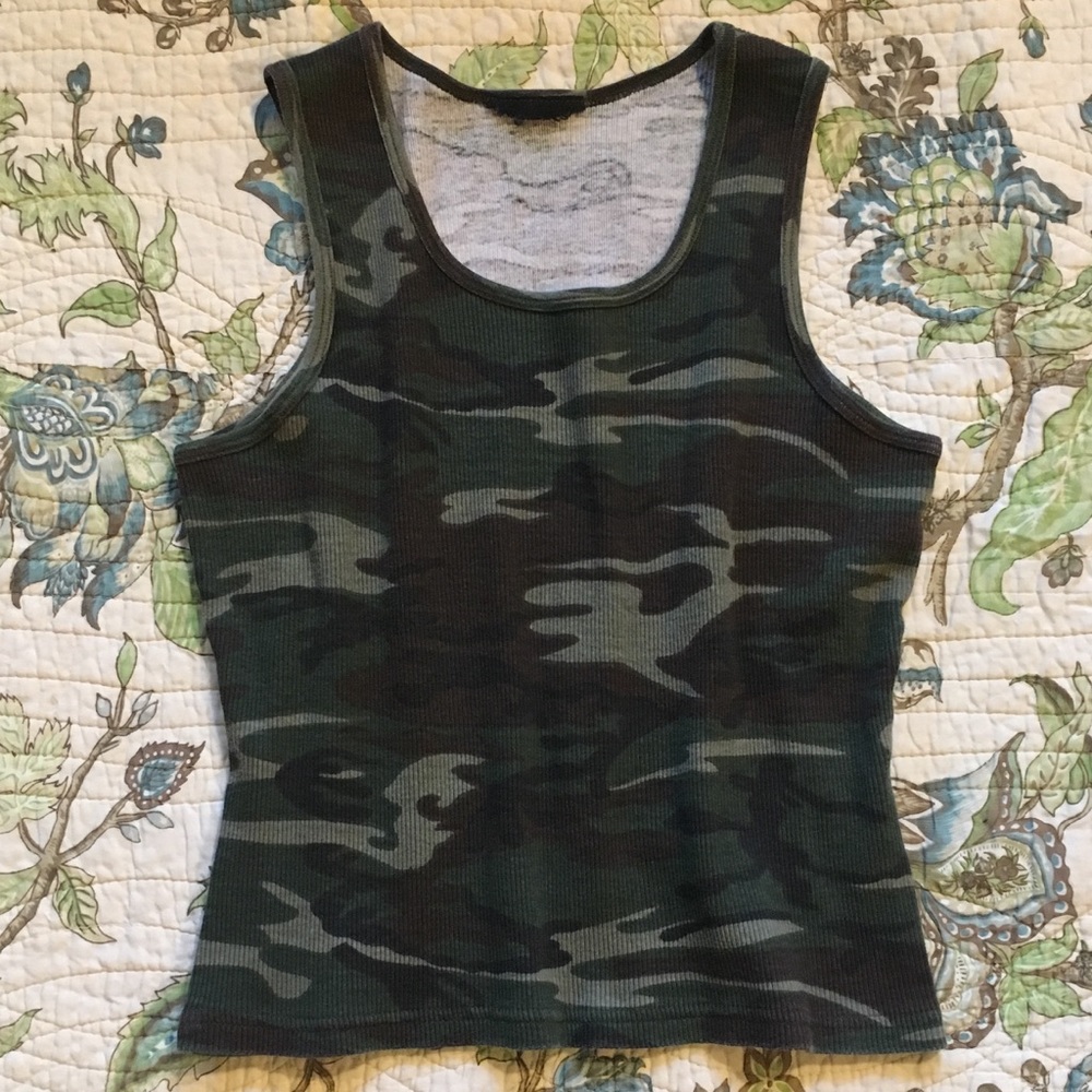 Vintage 90s ribbed camo tank top